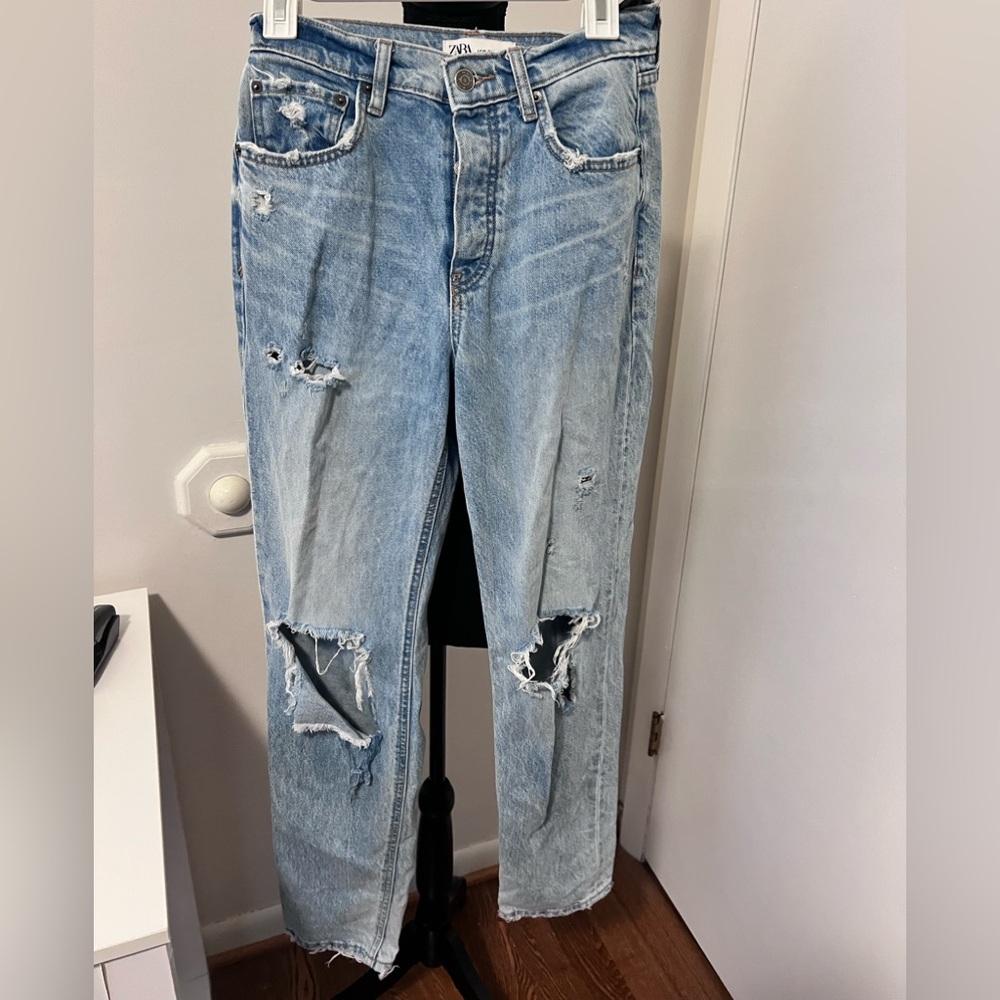 Zara Distressed Jeans